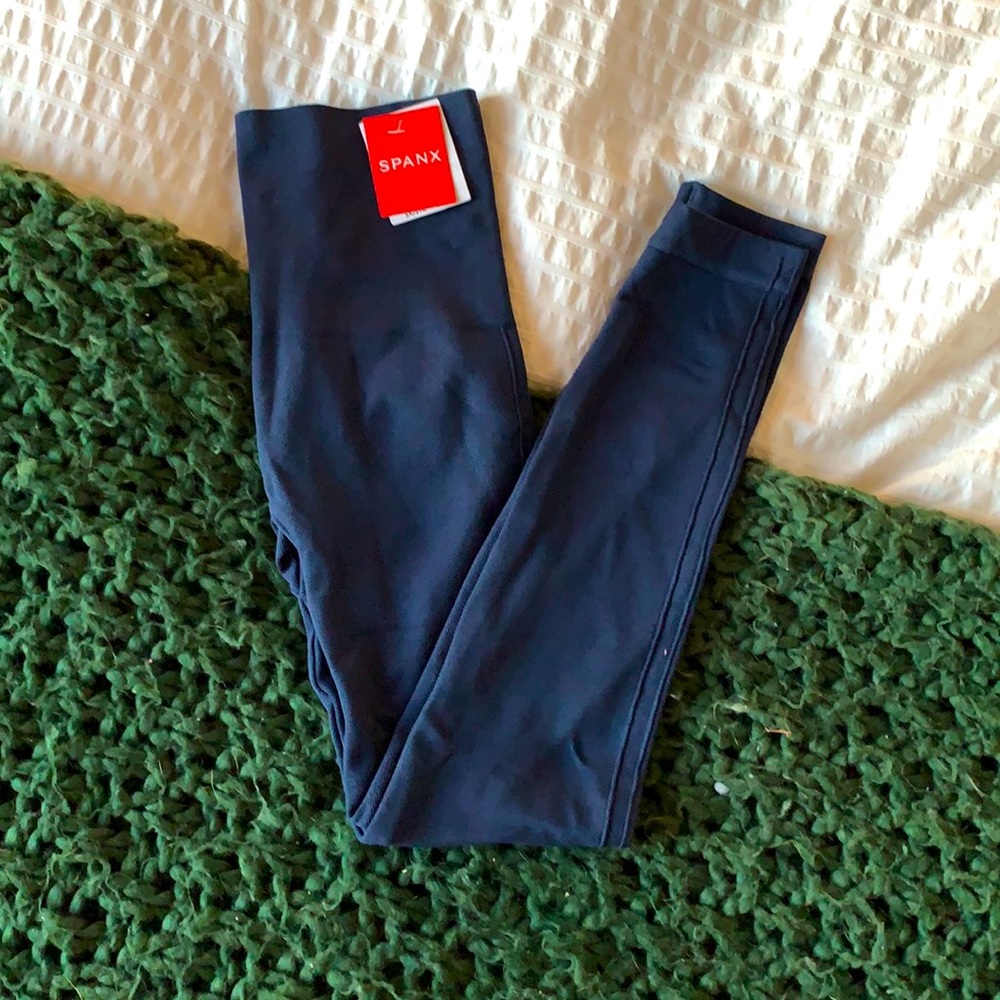 Brand new Spanx navy blue leggings - small